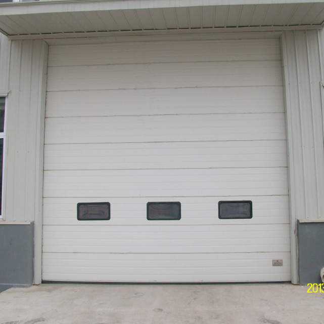 Sectional door